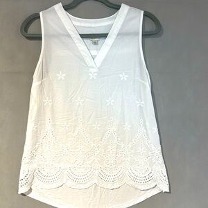 A New Day tank size small.